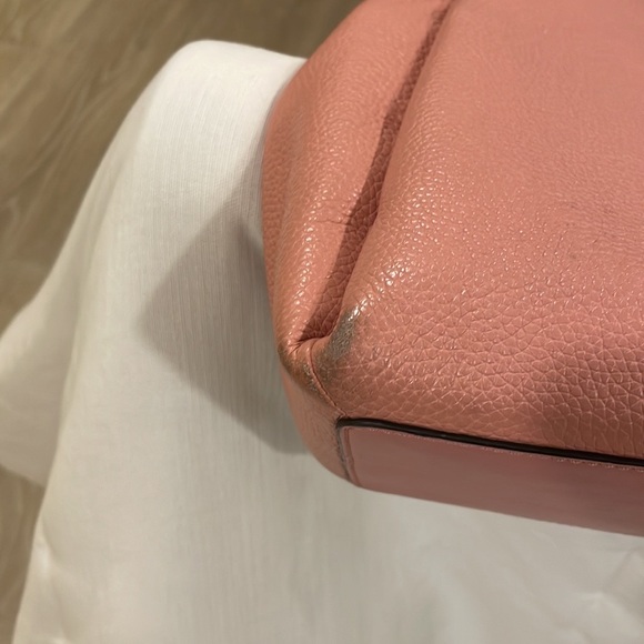 Michael Kors Trisha Large Pebbled Leather Shoulder Bag - Picture 12 of 17